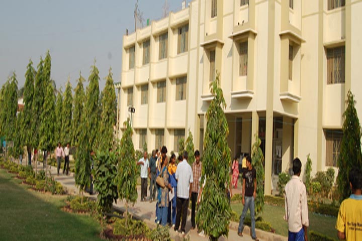 https://cache.careers360.mobi/media/colleges/social-media/media-gallery/13943/2019/3/8/Campus view of Shekhawati Mahavidyalaya Sikar_Campus-view.jpg